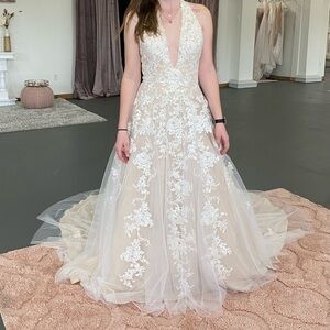 Wedding dress size 6